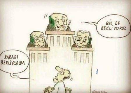 Courtroom cartoon in Turkish.